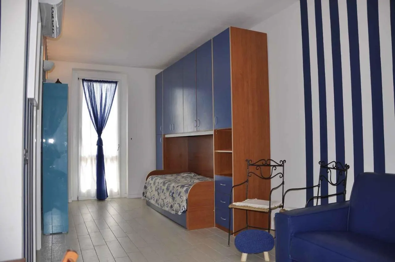 Apartments In Lazise - Gardasee 40839 0*,  Italy