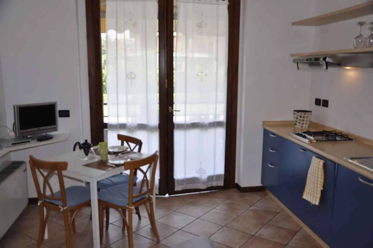 Apartments In Lazise - Gardasee 40839 Italy