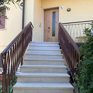 La Casa Di Thomas Lazise